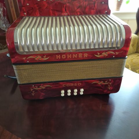 Selges Hohner Corso C/F