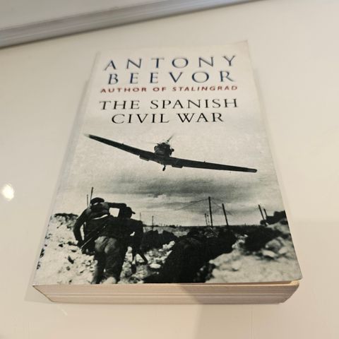 The Spanish Civil War. Antony Beevor