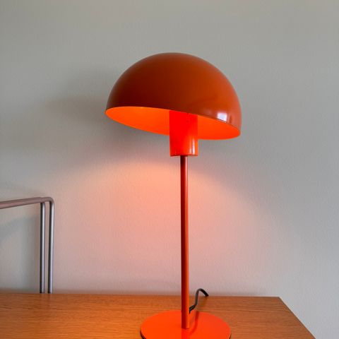 Oransje Bordlampe
