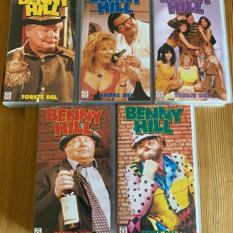 BENNY HILL VHS 1- 5