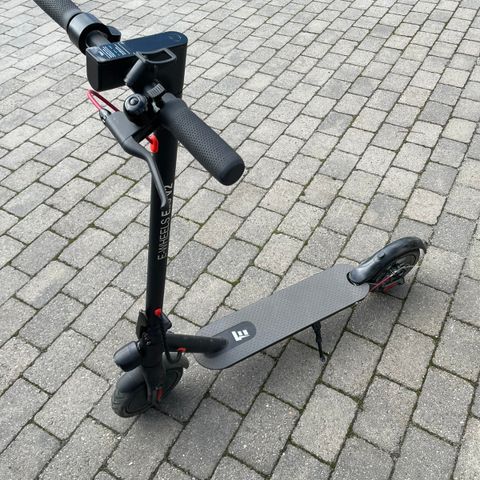 Elsparkesykkel E-wheels ES2 V2 lovlig