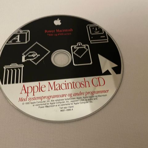 Apple Macintosh Vintage - Apple Macintosh CD 1995 - Power Macintosh 7500 8500