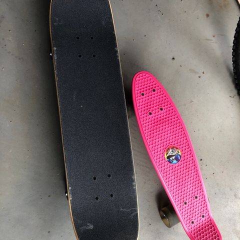 Skateboard selges