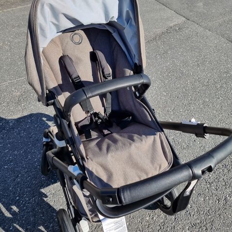 Bugaboo Fox 2 (uten liggedel)