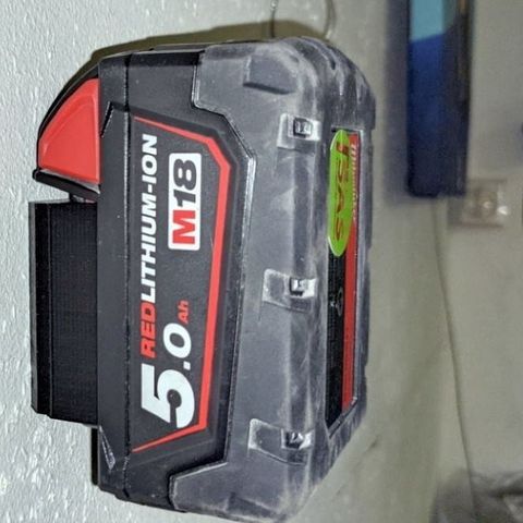 Batteriholdere for Milwaukee M18 batterier