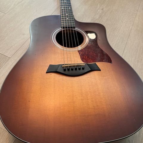 Taylor 110ce sunburst