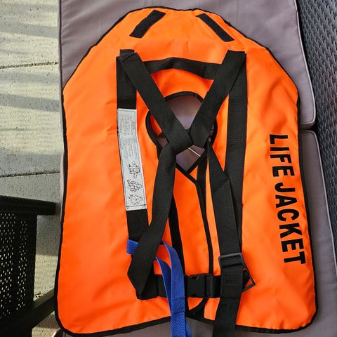 Ubrukt lifejacket