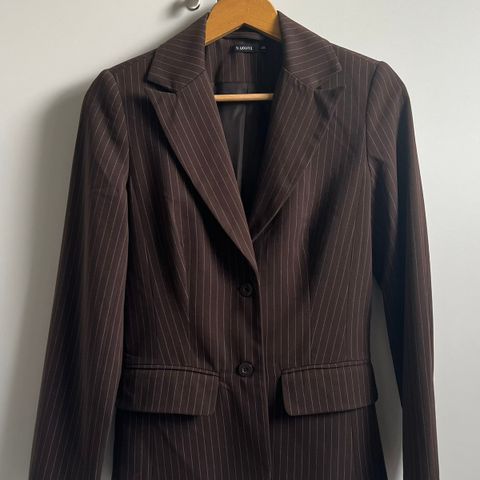 Blazer og dressbukse str 34 (xs/s)