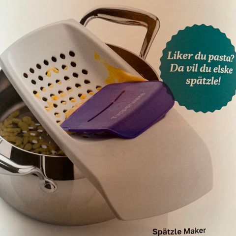 Tupperware. Spatzle Maker