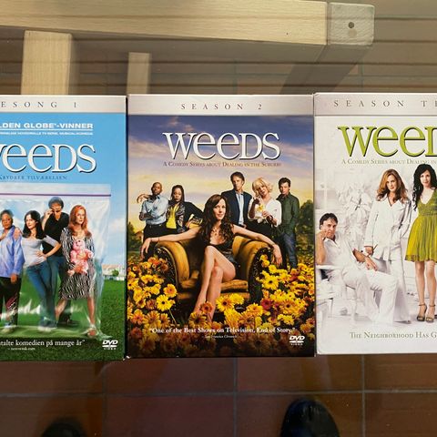 3 SESONGER AV WEEDS PÅ DVD