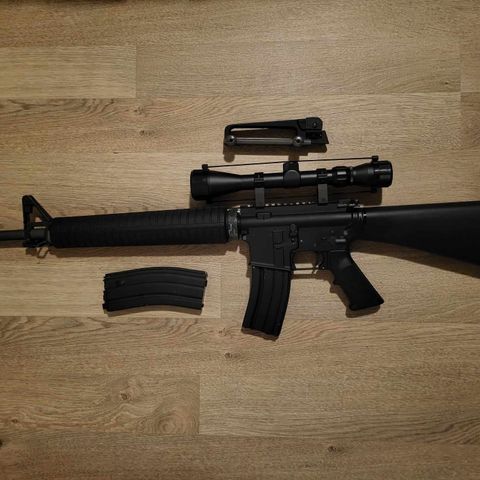 Softgun rifle gass GBB med ekstra magasin