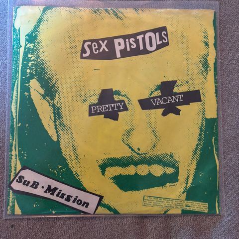 Samling med punk 7”. Sex Pistols, Clash og Specials.