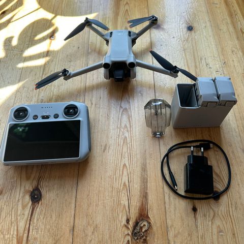 Dji Mini 3 Pro - Fly More Combo