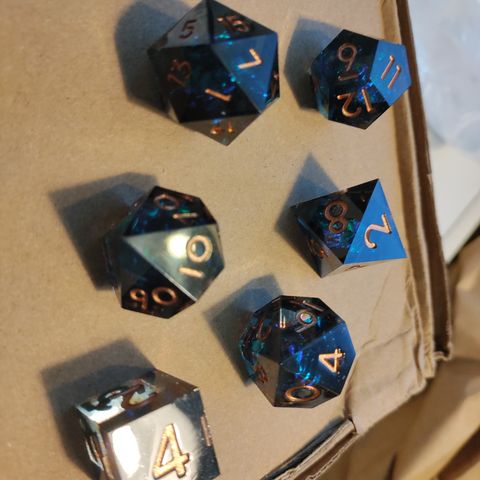 🐉🎲Resin dice🐉🎲