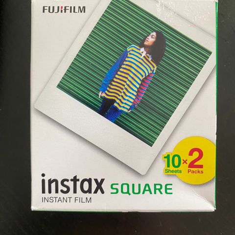 Fujifilm instax square instant film 20 pack