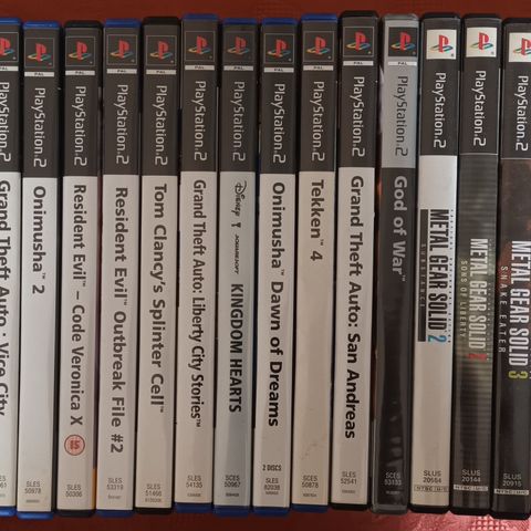 Diverse Playstation 2 spill PAL og NTSC