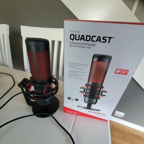 HyperX Quadcast mikrofon