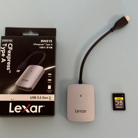 Sony CFexpress Type A 80GB med Lexar Kortleser