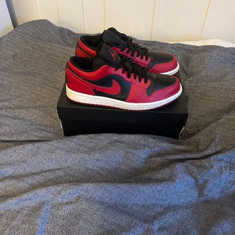 Jordan 1 Low Reverse Bred