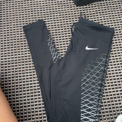 NIKE tights