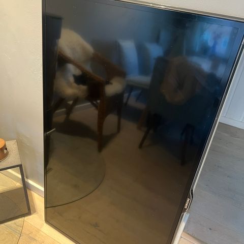 Samsung 46’’ TV