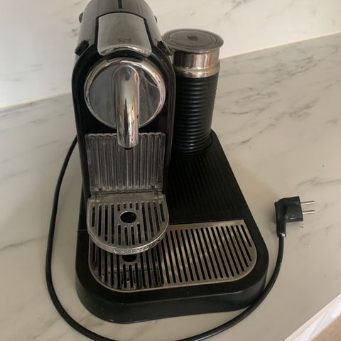 Nespresso kaffi maskin