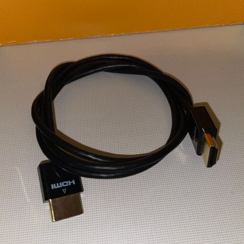 kort hdmi kabel fra KRAMER