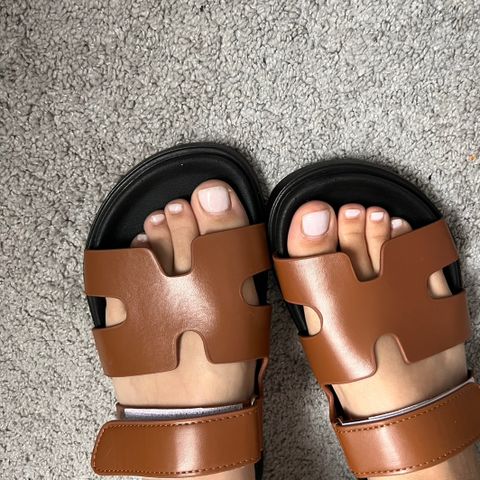 Dame flate sandaler H