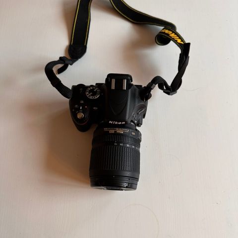 Nikon D-5100 digitalt speilrefleks med zoom-objektiv og foto veske