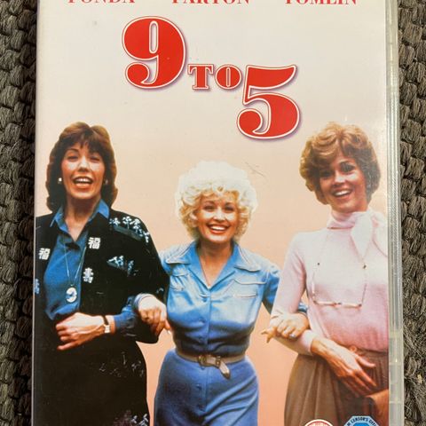 [DVD] 9 to 5 - 1980 (Fonda/Parton)