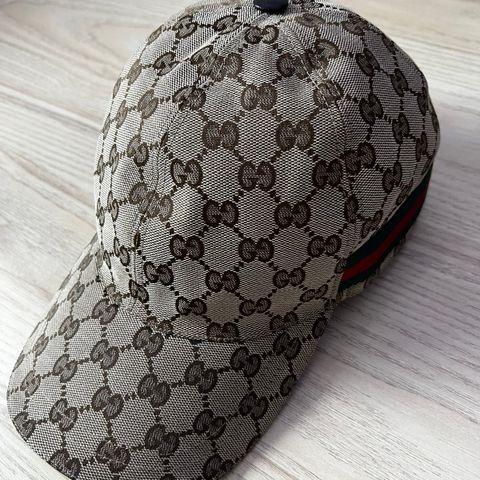 Gucci Caps GG Canvas Beige