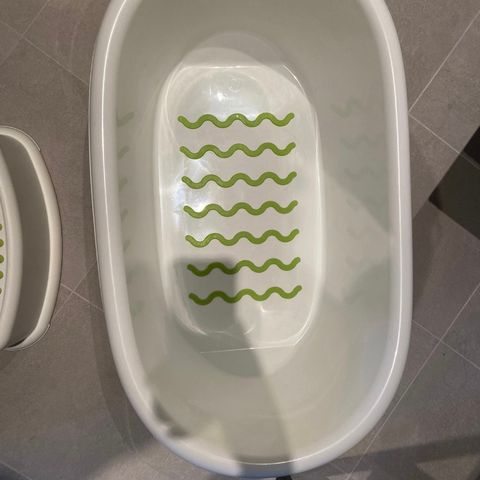 Pent brukt badebalje fra Ikea