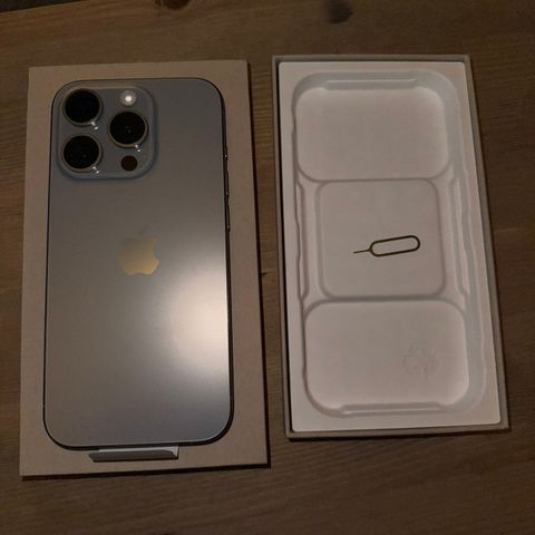 iPhone 15 pro 128gb