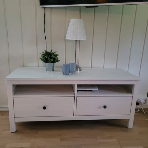 Hemnes TV-benk