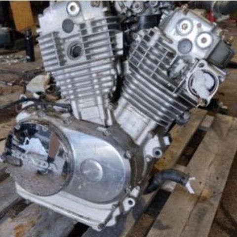 1987Honda shadow vt700 motor