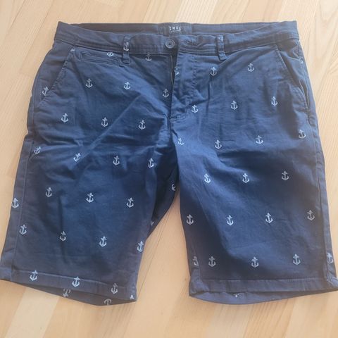 Shorts og jeans