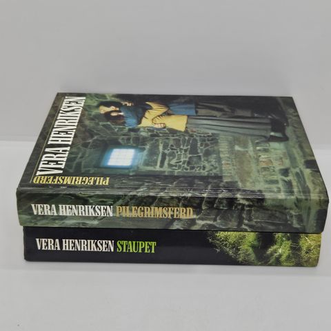 2 stk Vera Henriksen hardcover bøker