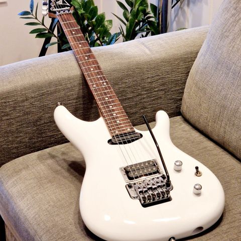 Ibanez Js 140