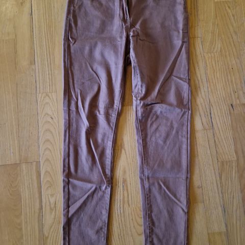 Brun stretch bukse fra Pm, strl 38