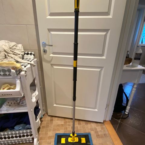 Enjo moppestaiv med 3 forskjellige mopper