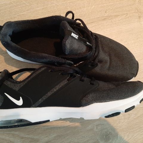 Nike treningsko str 40