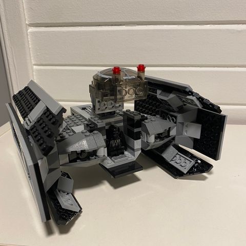 Darth Vaders TIE Fighter