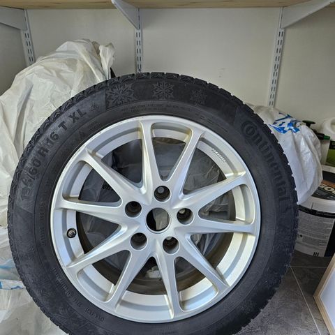 4 stk Vinterdekk 195/60 R16