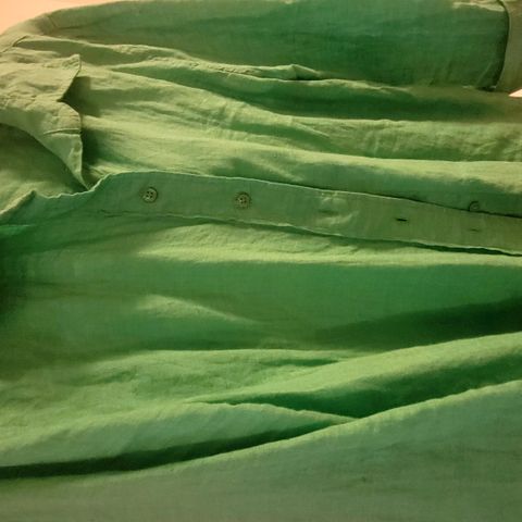 Bluse/skjorte i lin  fra Gina Tricot