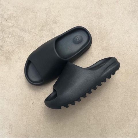 Yeezy slide Onyx