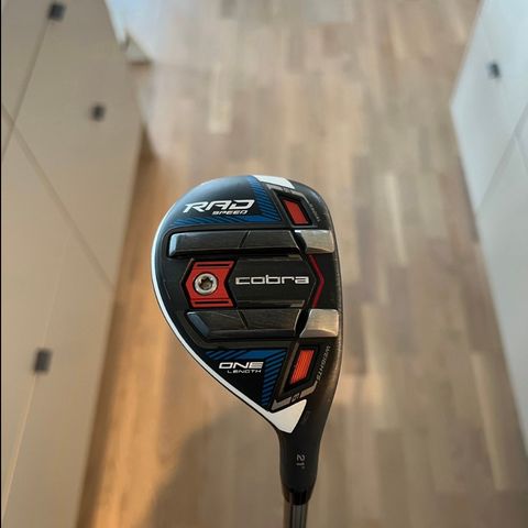 Cobra KING RADSPEED one length 4 Hybrid.