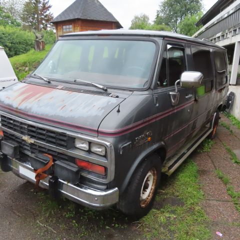 CHEVROLET VAN G20  G30 STARCRAFT  SUBURBAN  TAHOE DELER