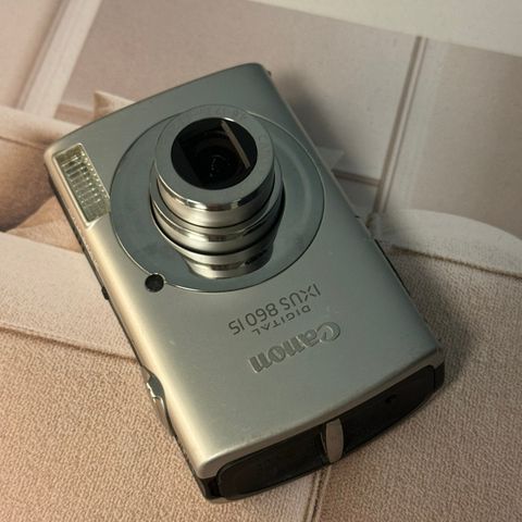 Canon Digital IXUS 860 IS