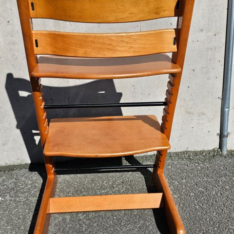 Stokke tripp trapp stol.