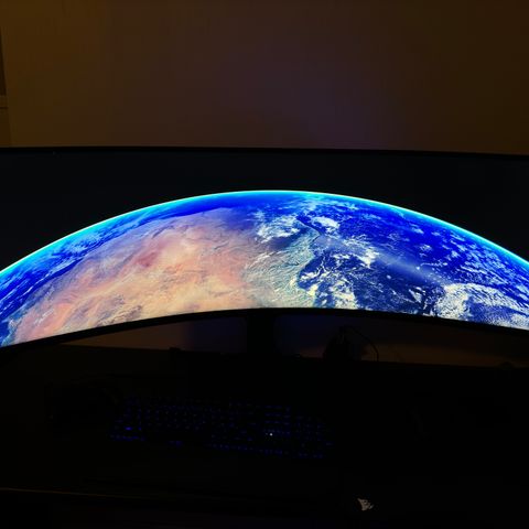 Samsung Odyssey G9 G95C 49" 240hz